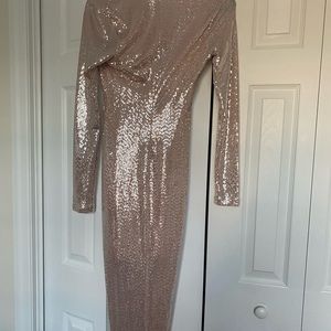 Venus sparkling pink dress